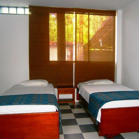 Hotel Shalom Phe Guaduas Exterior foto